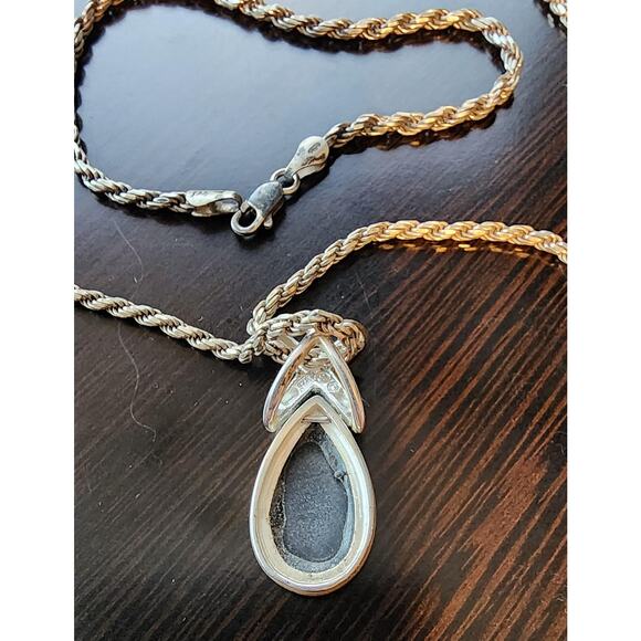 Elegant Black Onyx Sterling Silver Pendant, Chain & Bracelet Set - Picture 3 of 4